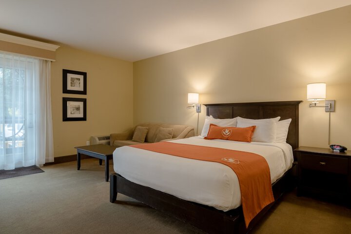 Room 28 of 46