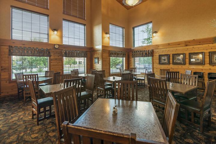 Best Western Plus Kelly Inn & Suites
