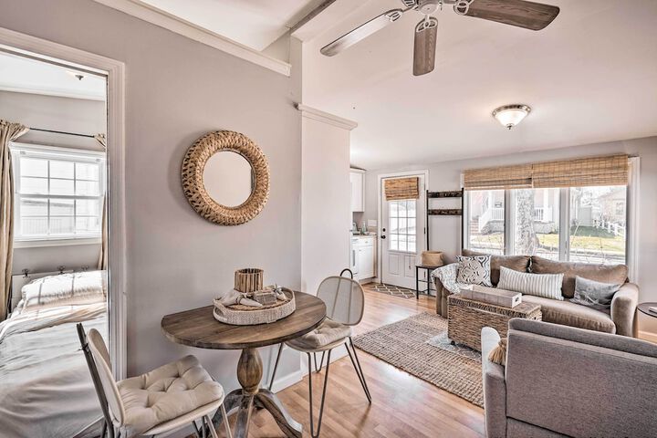 Bright Belmar Cottage Half Mi to Boardwalk!