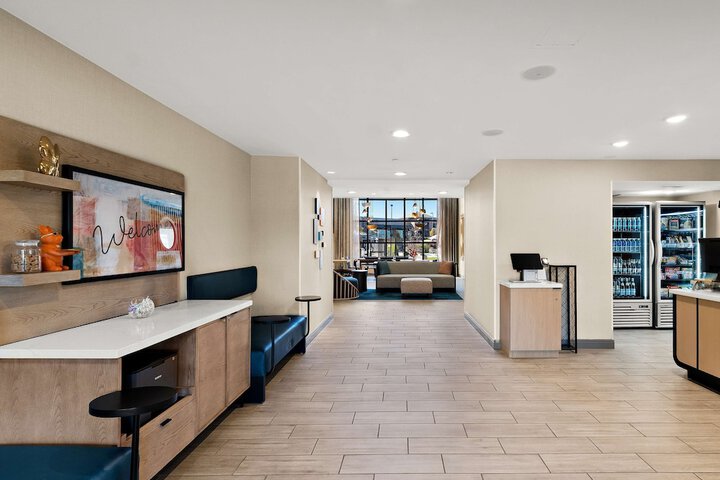 Hotel Interior 16 of 60