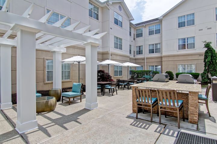 Homewood Suites by Hilton Newark-Cranford