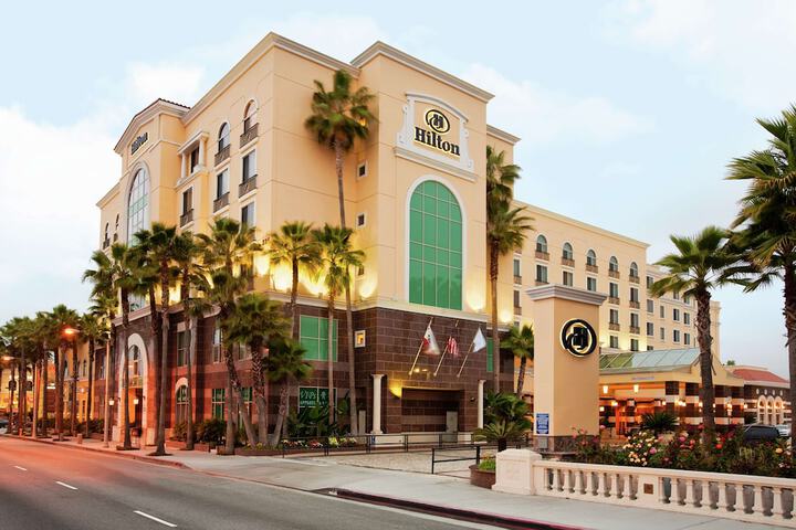 Hotel 2 of 33