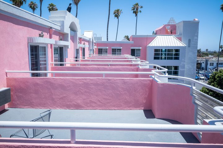 Hotel 2 of 79