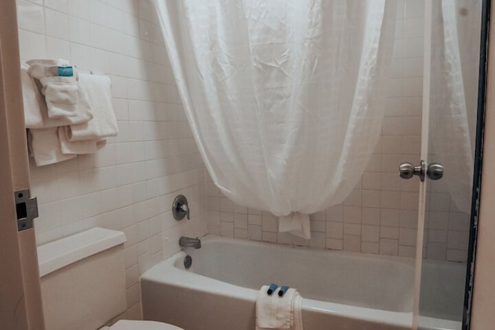 Room 14 of 41