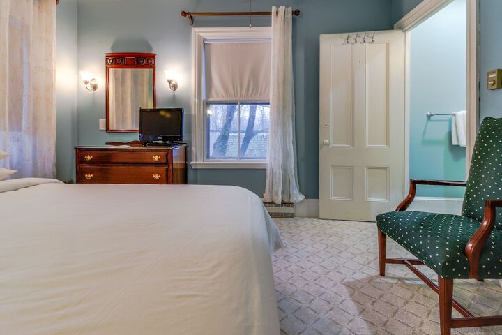 Room 34 of 55