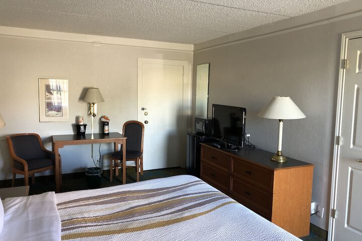 Room 48 of 48