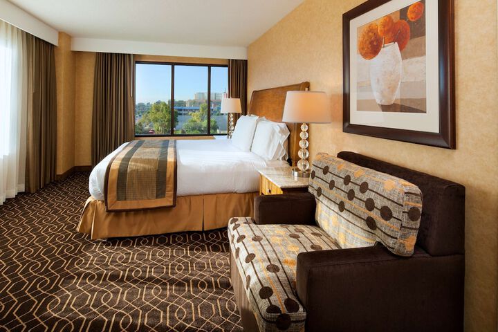 DoubleTree Suites by Hilton Anaheim Rsrt - Convention Cntr