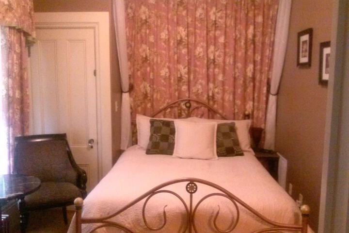 Room 65 of 88