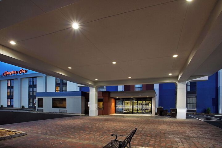 Hampton Inn State College