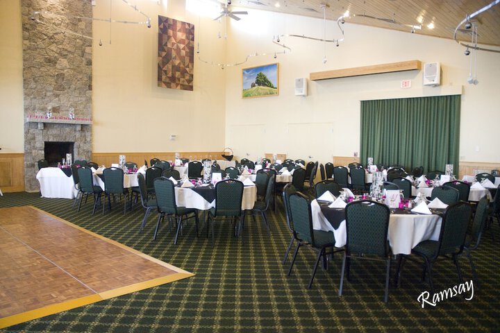 Ballroom/Hall 141 of 191