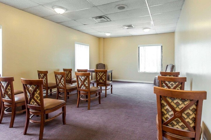 Econo Lodge Dalton West