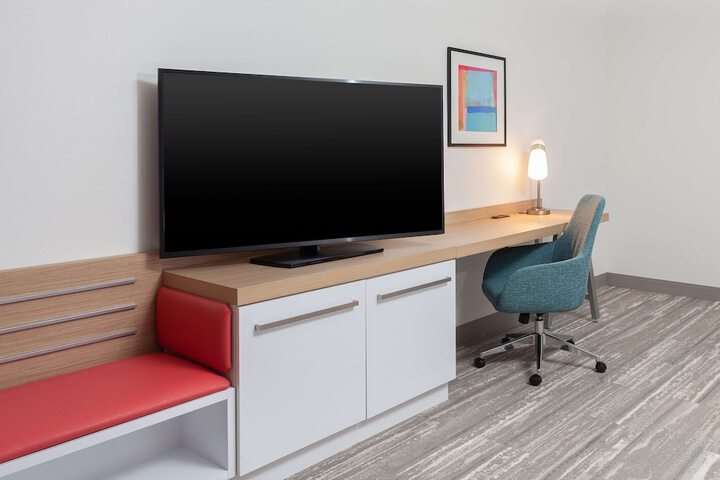Room 17 of 62