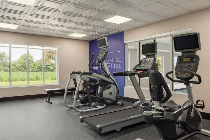 Holiday Inn Express Hotel & Suites NORTH FREMONT by IHG