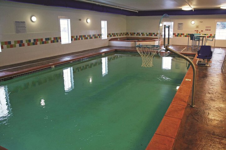 Pool 2 of 52