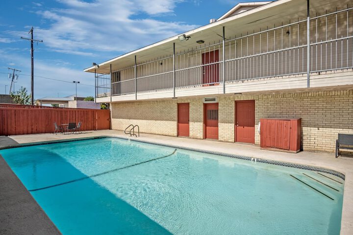 Americas Best Value Inn Midlothian Cedar Hill