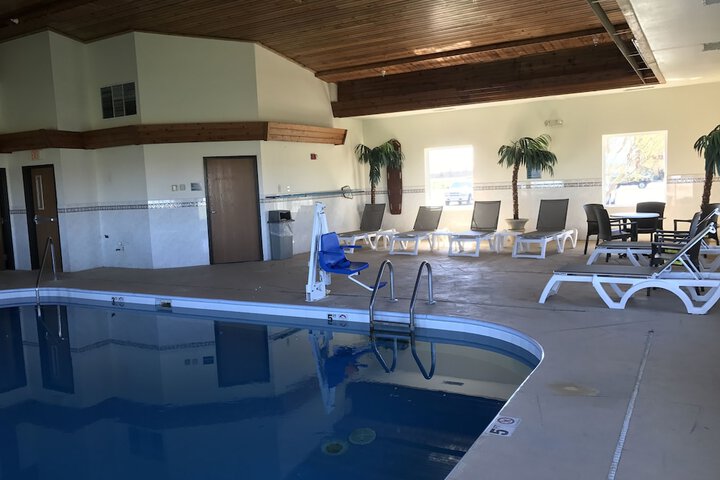 Pool 6 of 40
