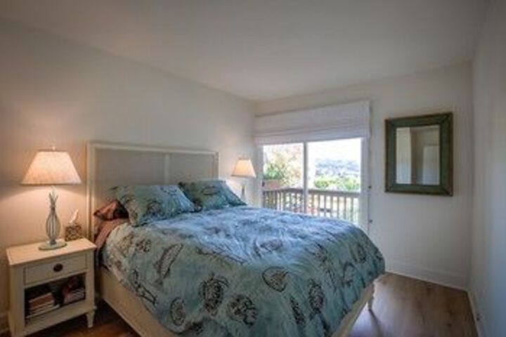 Modern 3Br Malibu Condo Pool Ocean Views Minutes to Beaches by RedAwni