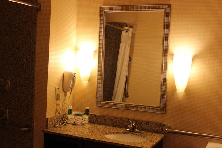 Room 26 of 49
