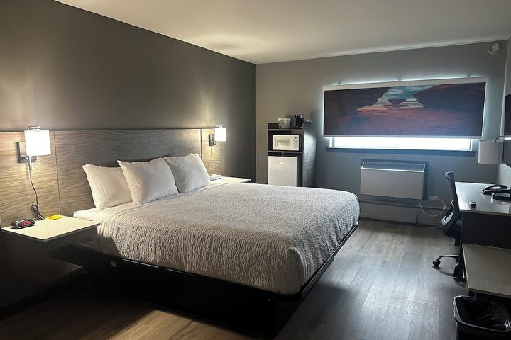 Days Inn & Suites by Wyndham Summerside