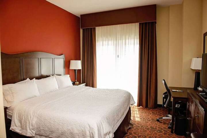 Hampton Inn & Suites Bradenton Downtown Historic District