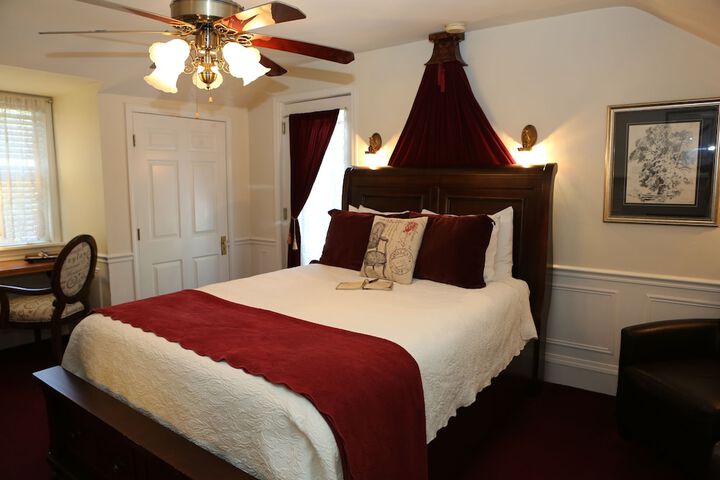 Room 21 of 45