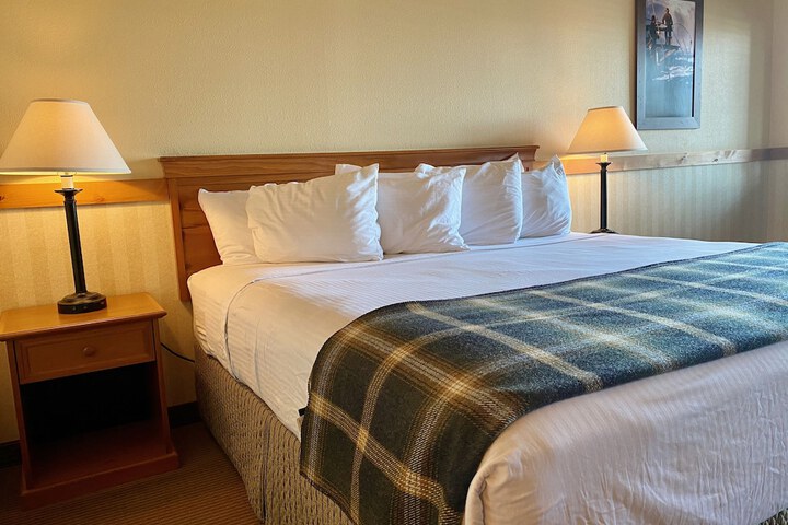 Cousins Country Inn