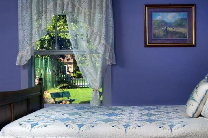 The Carriage House B & B