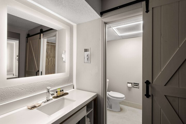 Wyndham Garden Ankeny / Des Moines