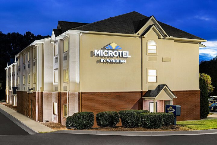 Hotel 3 of 51