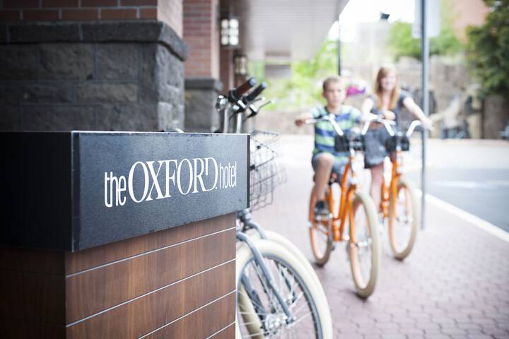 The Oxford Hotel Bend