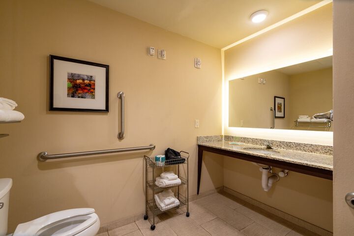 Room 50 of 79