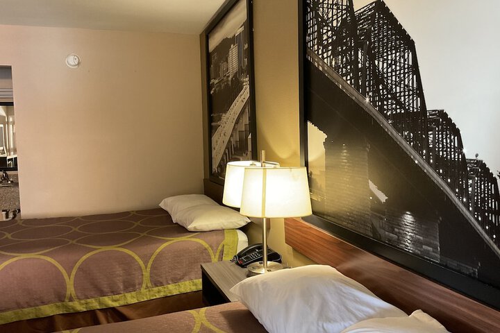 Super 8 by Wyndham Chattanooga / East Ridge