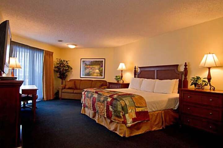 Room 8 of 26