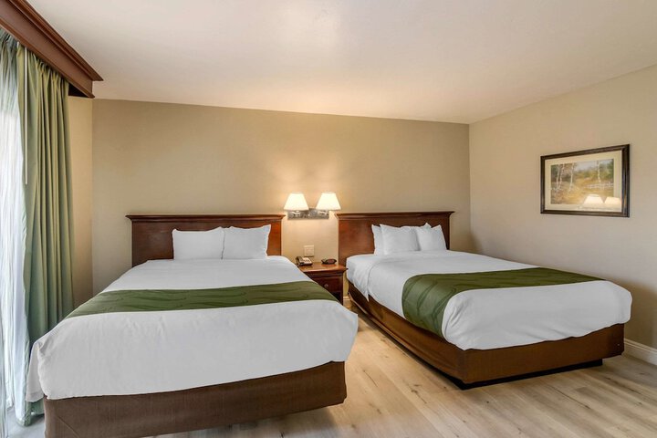 Room 20 of 35