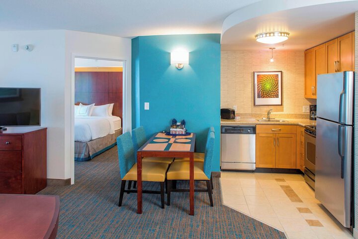 Room 18 of 24