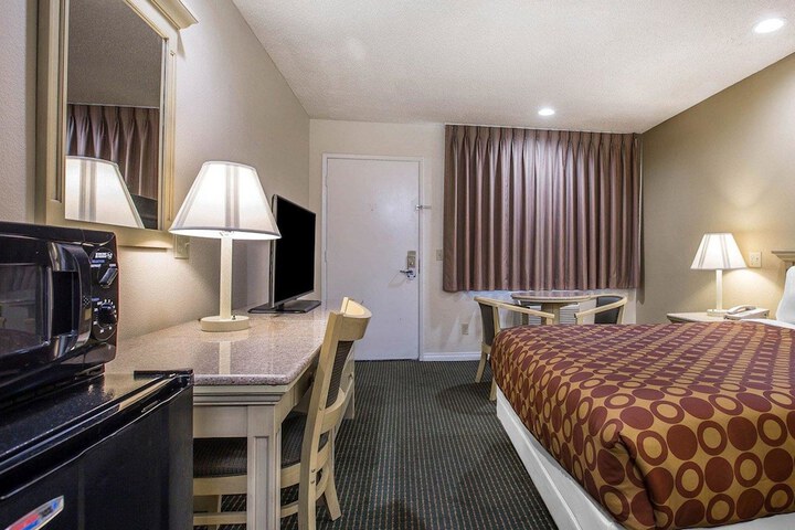 Rodeway Inn Santee San Diego East