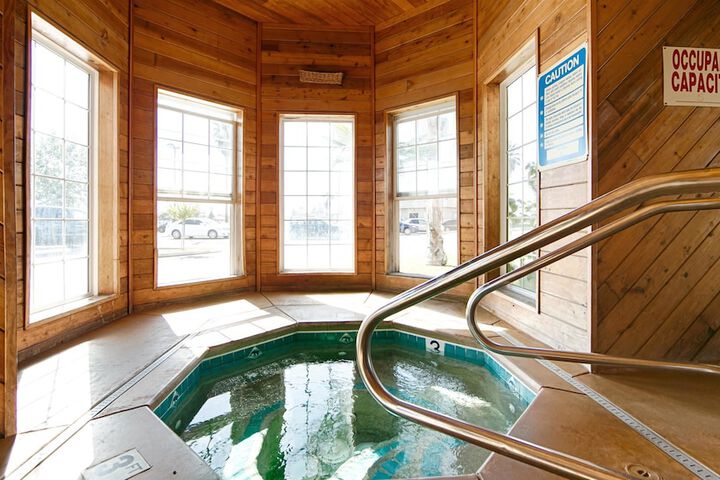 Pool 3 of 16