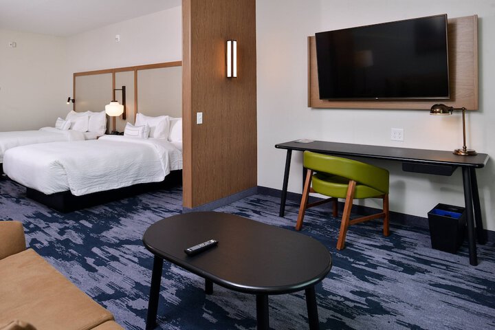 Room 28 of 45