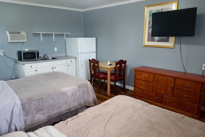 Room 14 of 19