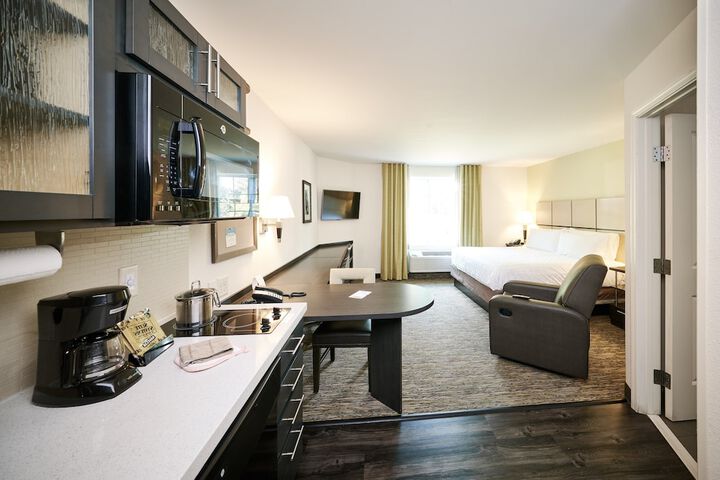 Room 15 of 20
