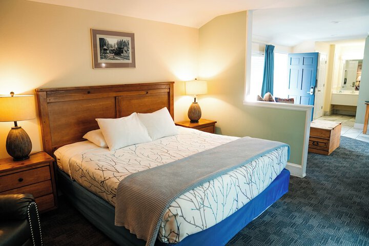 Room 107 of 142
