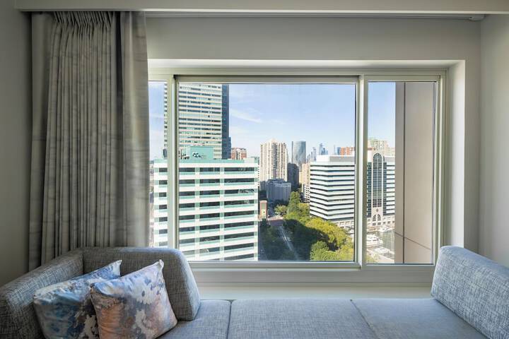 The Westin Jersey City Newport