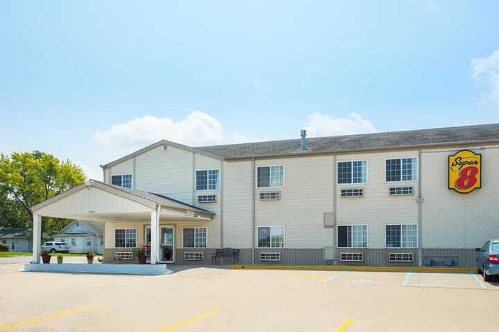 Hotel 2 of 13