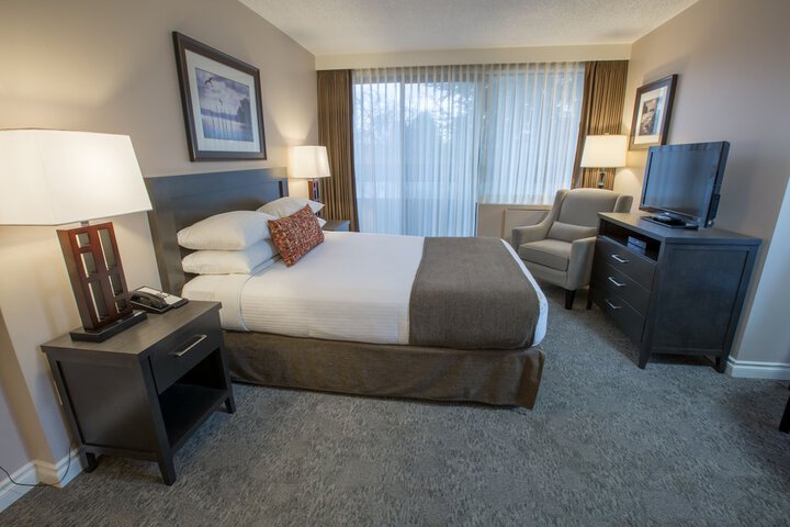 Room 27 of 53