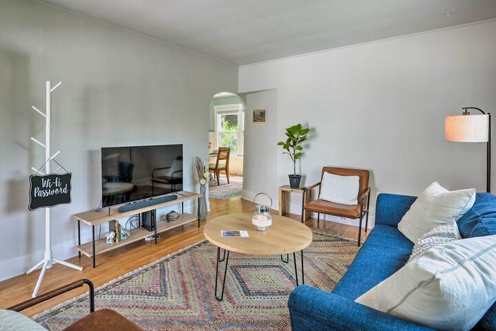 Walk to Main St: Historic Cottage in Sutter Creek