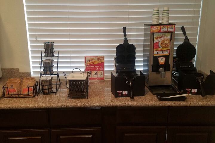 Breakfast/Coffee Service 37 of 39