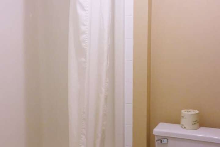 Room 20 of 60
