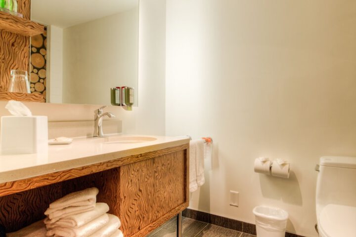 Adara Hotel
