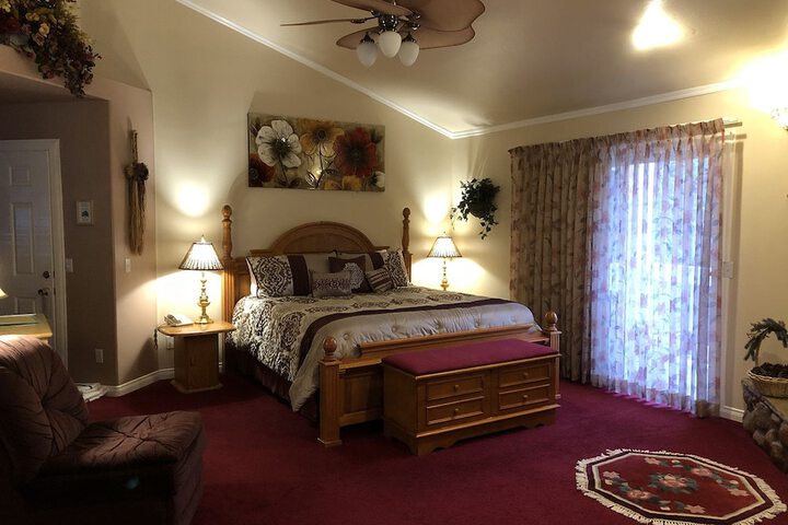 Room 24 of 39