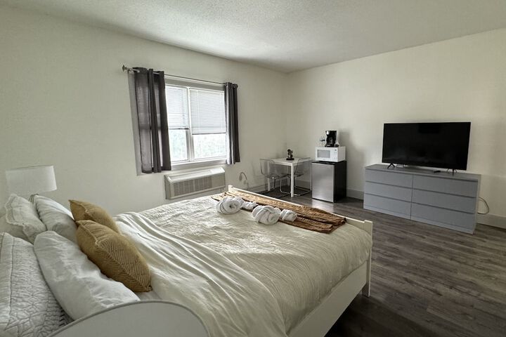 Room 27 of 50